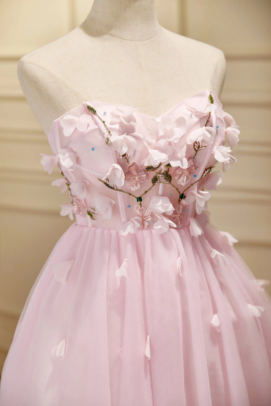 Vestidos Cortos de Tule para el Baile de Regreso a Casa, Sin Tirantes, Corazón Dulce, Aplicaciones Adorables en Rosa