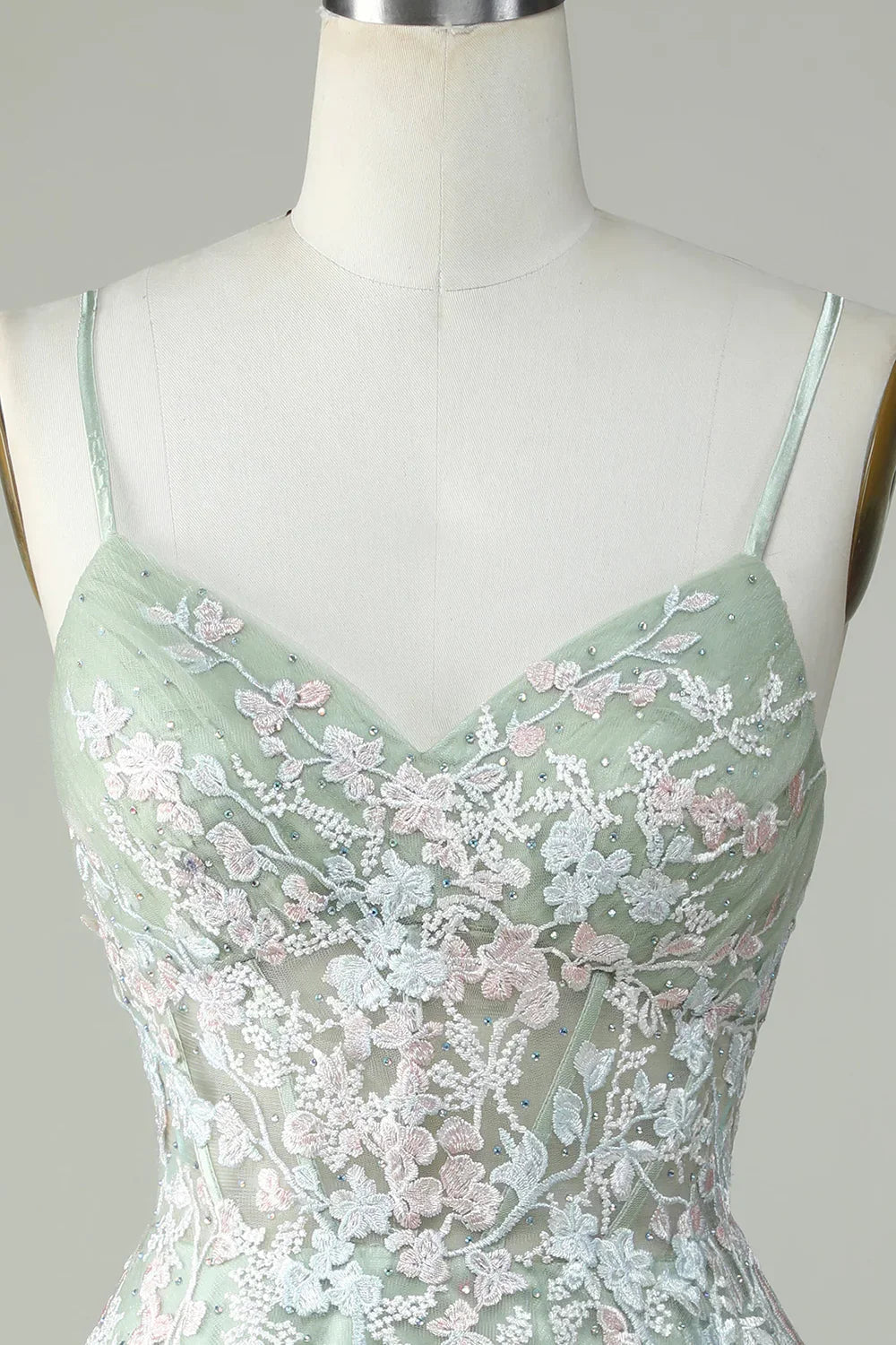 Dusty Sage Spaghetti-Träger Homecoming-Kleid mit Kreuzrücken Y2925