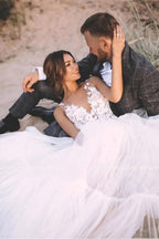 Mehrlagiges Tüll-Hochzeitsballkleid mit ungefütterter Spitze und tiefem V-Ausschnitt, Brautkleider, MW371