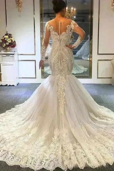 Langarmiges Elfenbein-Süßherz-Fit-and-Flare-Spitzen-Brautkleid