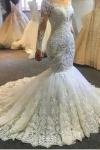 Langarmiges Elfenbein-Süßherz-Fit-and-Flare-Spitzen-Brautkleid