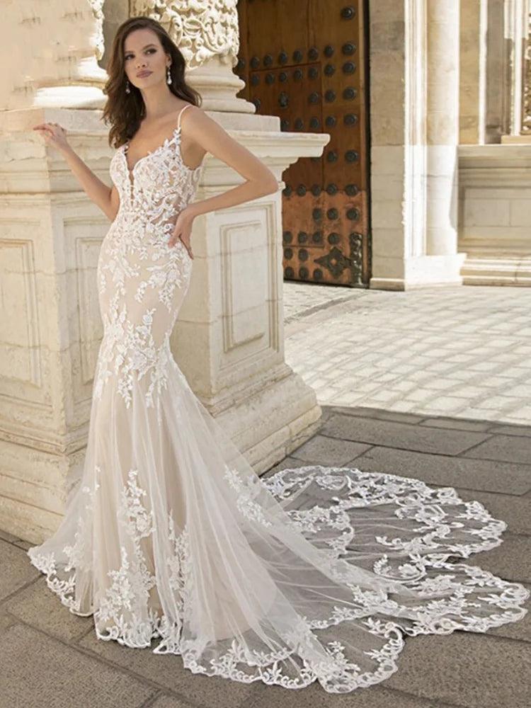Luxury Mermaid Wedding Dress Lace Appliques V-neck Spaghetti Straps Vestido De Novia 2024 Backless Bridal Gown Sweep Train