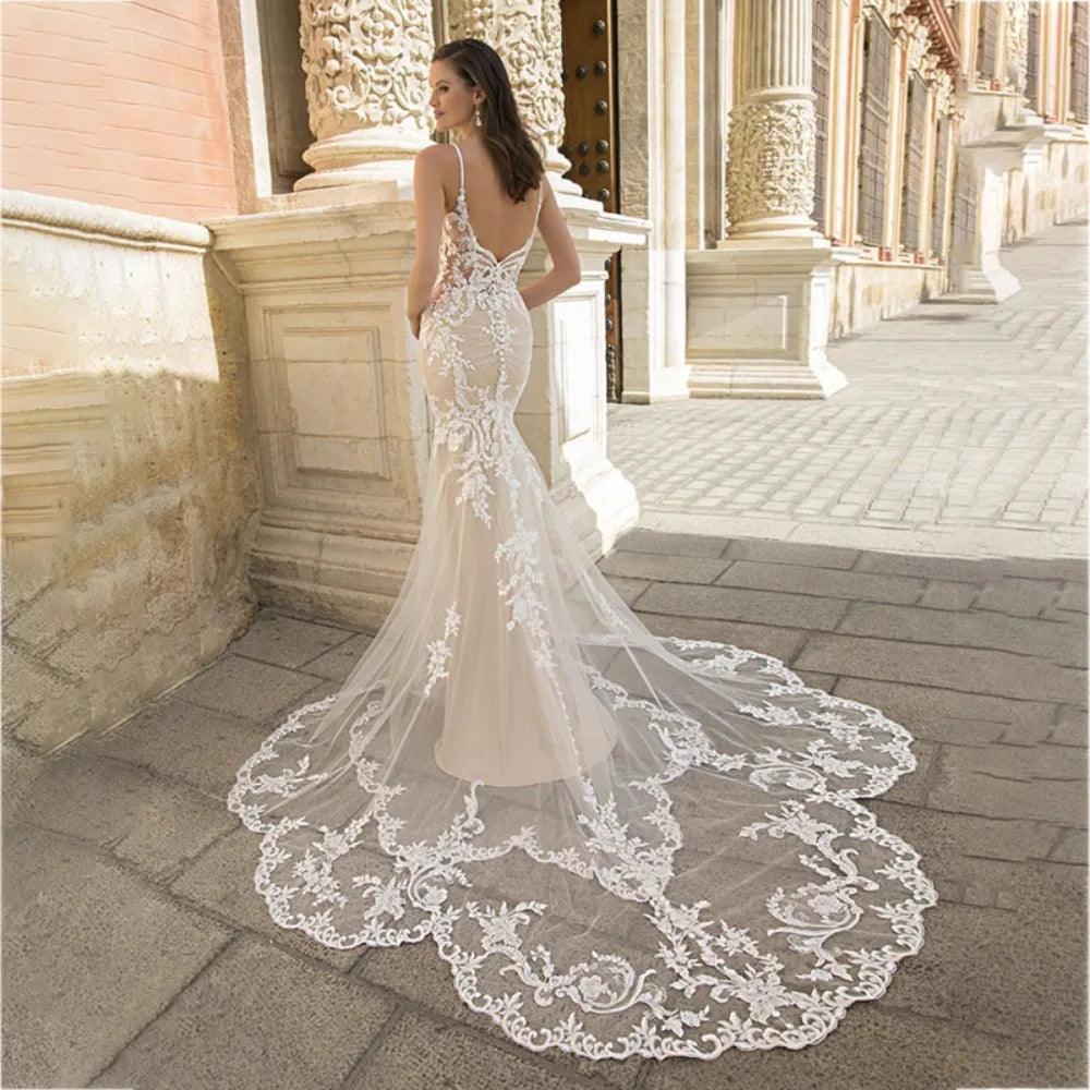 Luxury Mermaid Wedding Dress Lace Appliques V-neck Spaghetti Straps Vestido De Novia 2024 Backless Bridal Gown Sweep Train