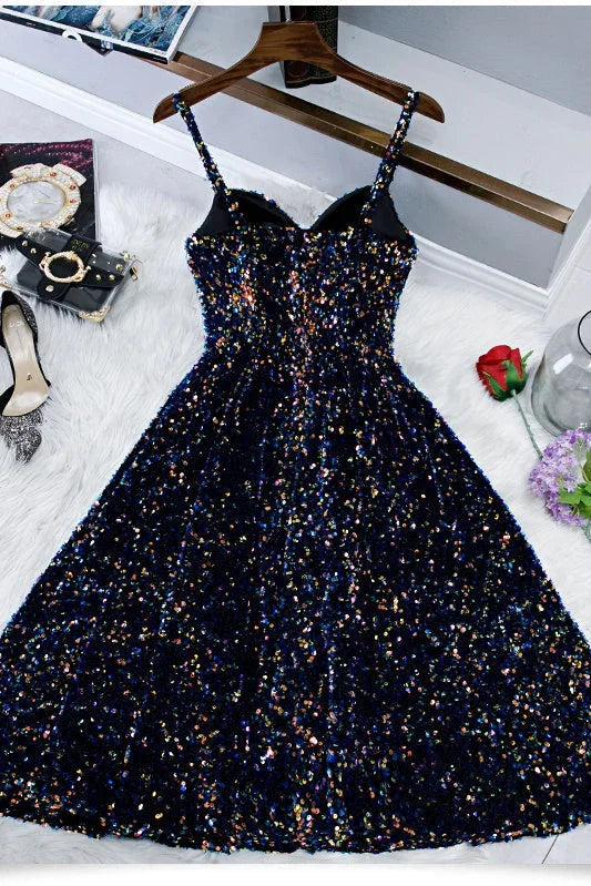 Glitzer-Trägerkleid Niedliches Kurzes Ballkleid Enges Teelängen-Heimkehrkleid