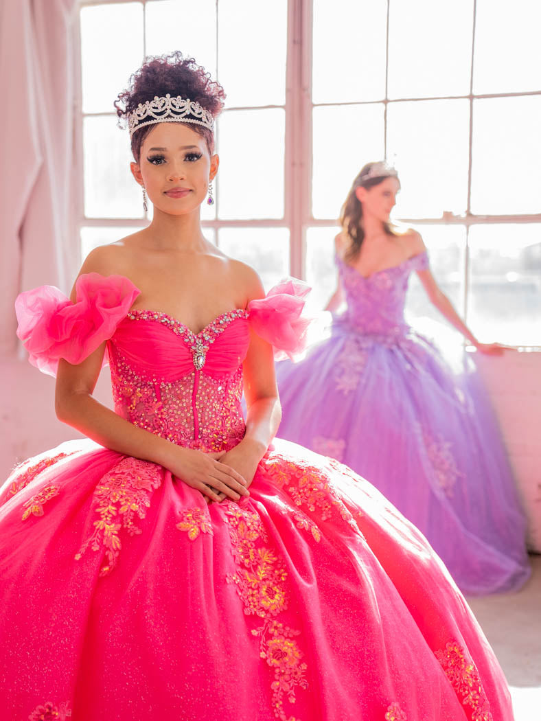 Vestido de baile com corpete ombro a ombro da marca Calla SCL30012