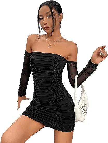 Frauen-Kontrast-Mesh-Trägerlos-Kleid mit Rüschen und tailliertem Bleistiftsaum für den Homecoming-Abend Y2572