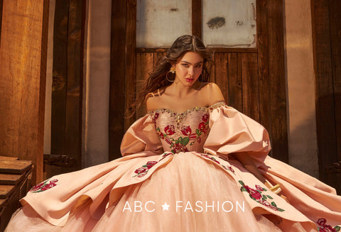 Vestido Charro Quinceanera manga abalonada da Ragazza MV52-152