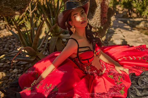 Vestido Charro Quinceanera com folhos da Ragazza MV58-158