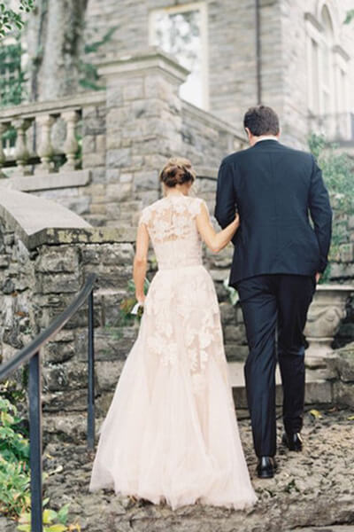 Gorgeous Tulle V-neck Sleeveless Floor-Length Lace Wedding Dresss with Appliques, MW246