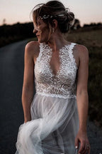 Lace Bodice Tulle Skirt Bridal Gown with a Low V Back Minimalist Wedding Dresses,MW360
