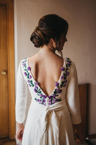 NumberSea Schlichtes Kornblumen-A-Linien-Brautkleid mit Satin-Stickerei und langen Ärmeln, MW373