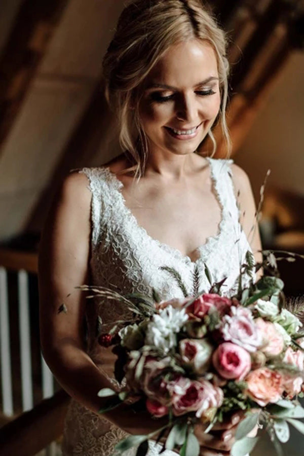 Graceful Lace Wedding Dress With Covered Buttons Mermaid Bridal Dress,MW383