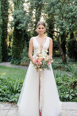 NumberSea Schlichtes Ballkleid mit V-Ausschnitt und tiefem Ausschnitt aus Tüll, MW387
