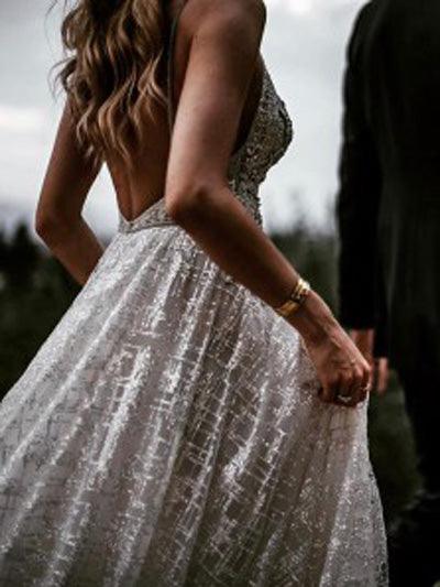 NumberSea Abito da Sposa lungo con Scollatura a V, Spalline Sottili, Schiena Scoperta, Paillettes e Strascico, Modello MW477