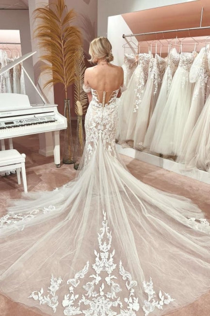 Nixen-Fantastisches Tüll-Süßherz-Trägerloses Bodenlanges Brautkleid mit Applikationen