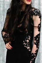 Nixen-Floral-Schwarzes Brautkleid mit langen Ärmeln