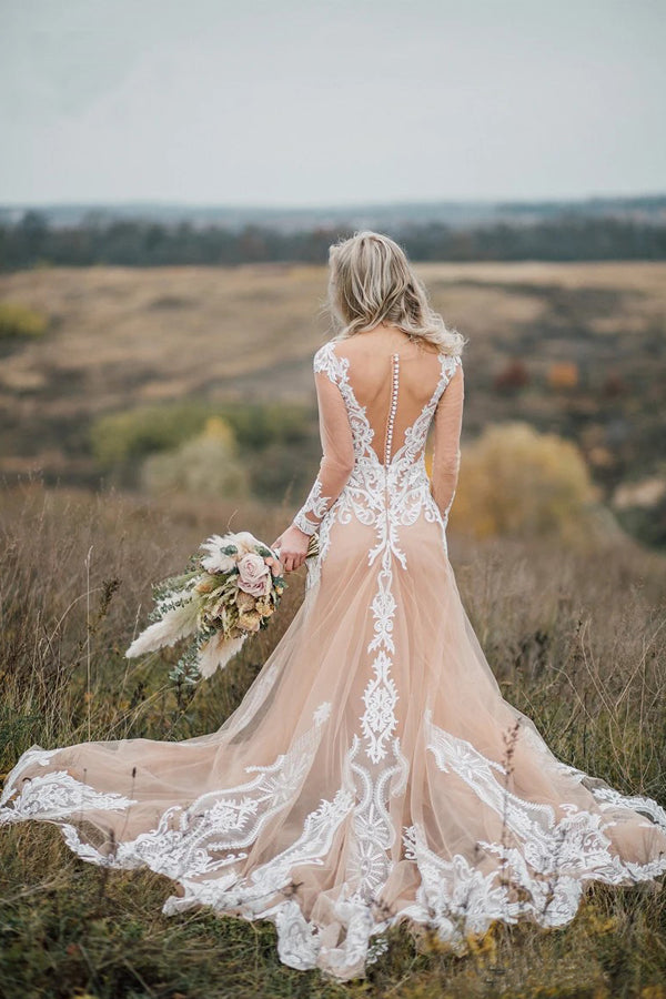 Nixenlangarm-Brautkleid im Boho-Stil mit Applikationen
