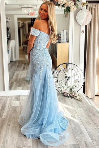 Vestido de festa azul sereia com aplicações nos ombros de fora e decote em coração PSK664