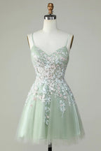 Dusty Sage Spaghetti-Träger Homecoming-Kleid mit Kreuzrücken Y2925
