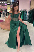Schulterfreies Meerjungfrau-Ballkleid mit Blumenmuster und Schlitz, langes PSK502