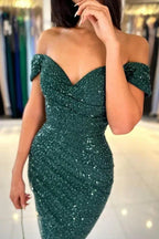 Vestido de Baile Verde Oscuro con Escote Corazón y Hombros Descubiertos