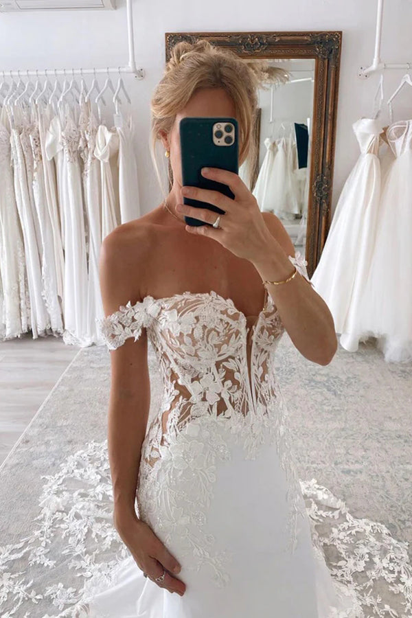 Off the Shoulder Mermaid Bridal Gown with Scalloped Lace Train Wedding Dress