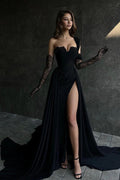Schwarzes Ballkleid mit One-Shoulder-Träger und hohem Schlitz, ohne Ärmel, PSK679