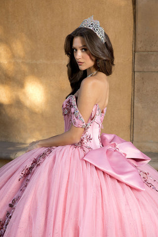 Schulterfreies Ballkleid mit Schleife von Petite Adele PQ1072