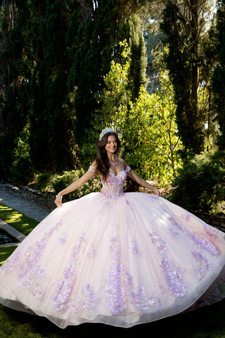 Schulterfreies Ballkleid mit Blumenmuster von Petite Adele PQ1073