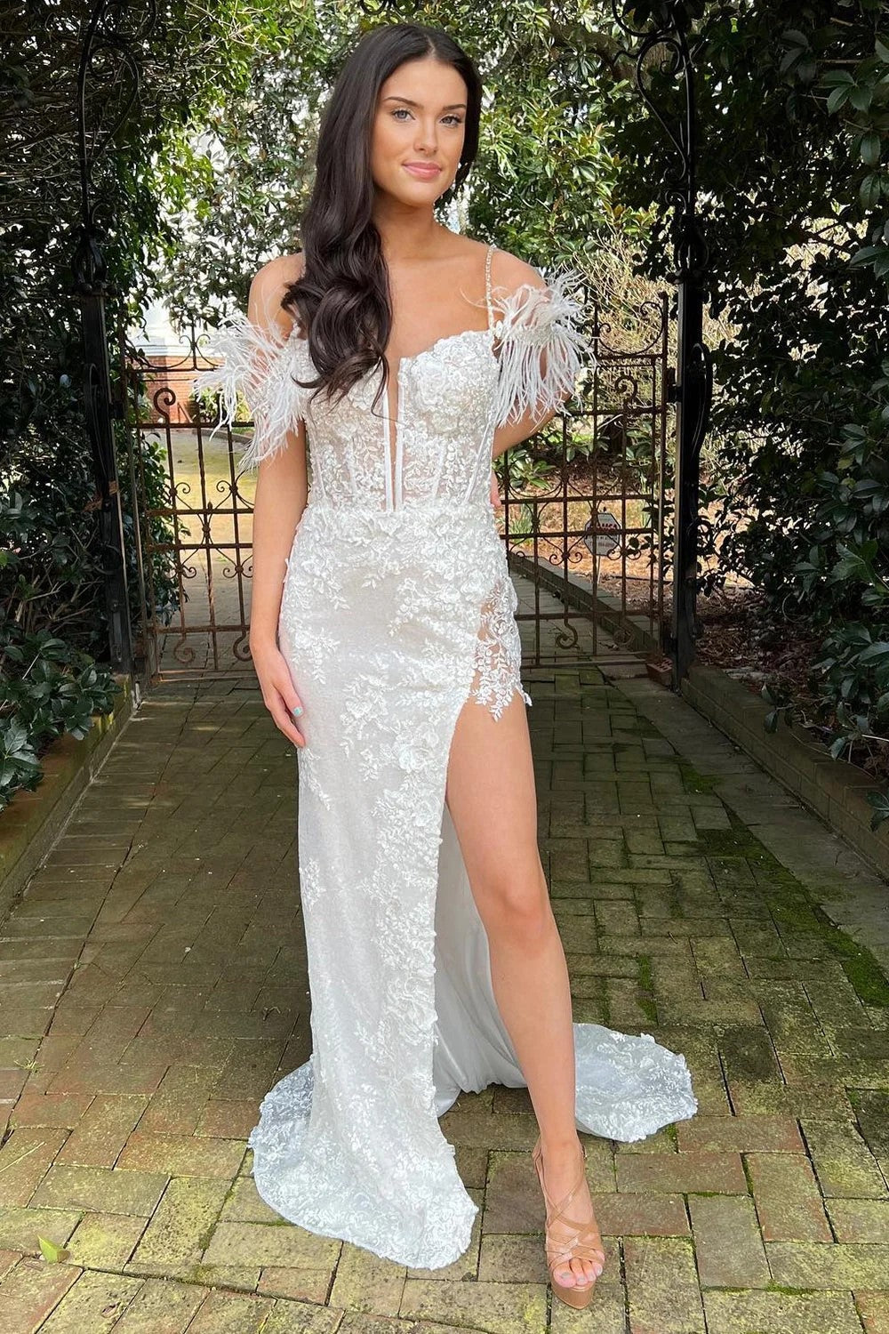 Mermaid Appliques Split Pink Prom Dress with Feathers PSK498