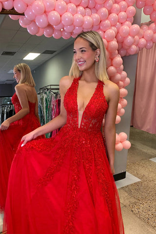 Vestido de festa comprido vermelho com decote em V profundo e aplicações de renda e missangas PSK707