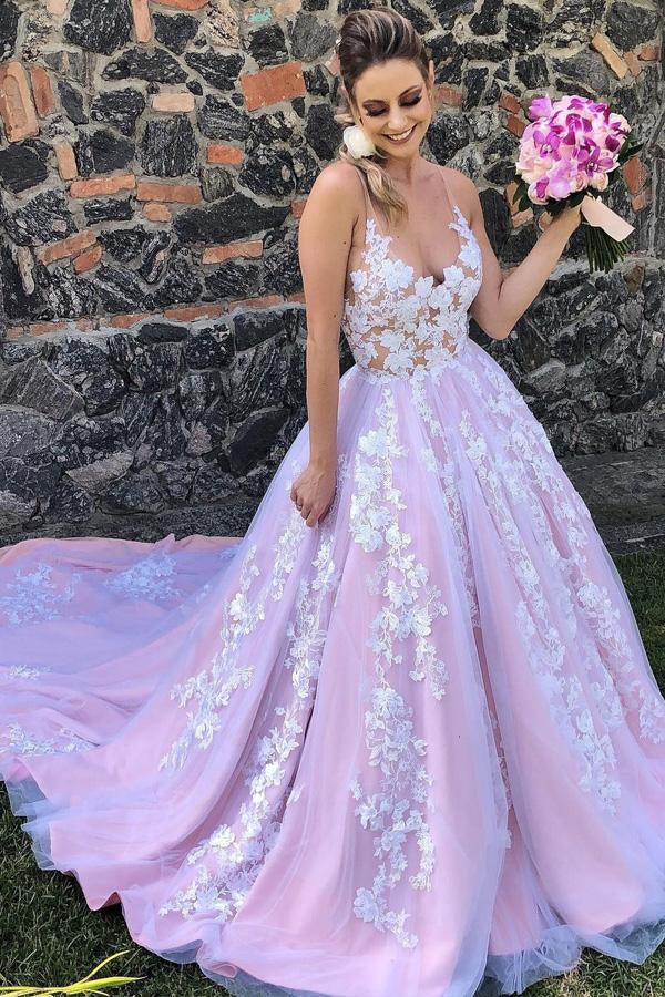 Vestido de festa princesa com corte A e alças finas, cor lavanda, com aplicações PSK246