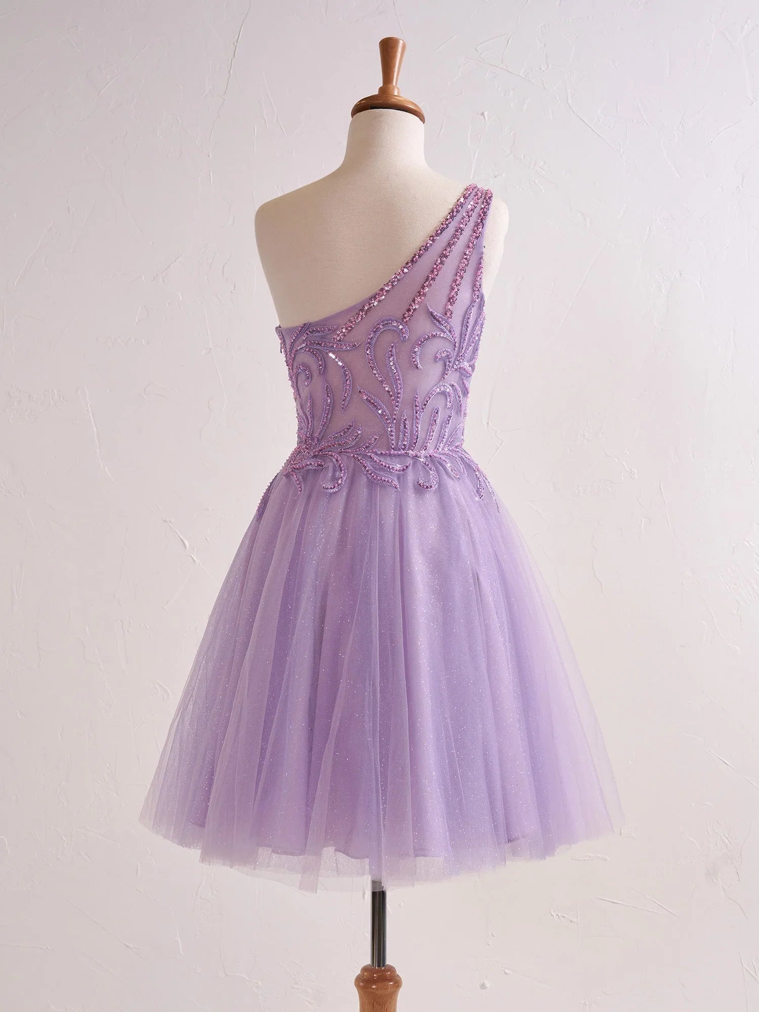 Einschulter-A-Linie Fliederfarbenes Kurzes Homecoming-Kleid mit Applikationen