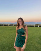 Sexy Grünes Homecoming-Kleid mit Taillenausschnitt Y2661