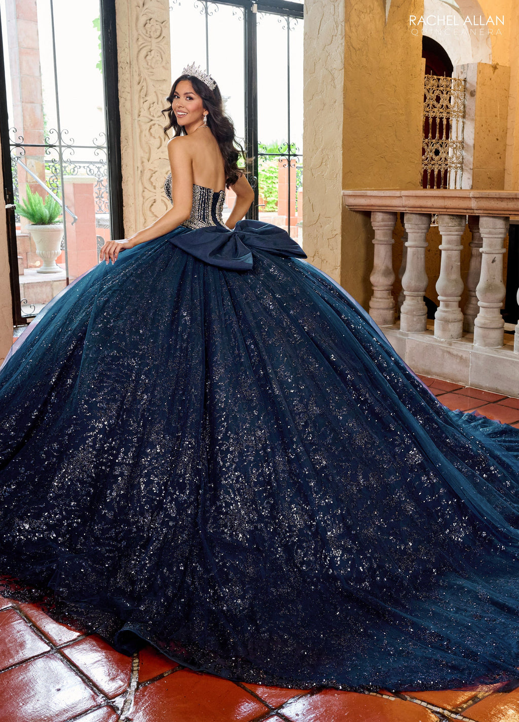 Vestido sem alças para debutantes de Rachel Allan RQ1160