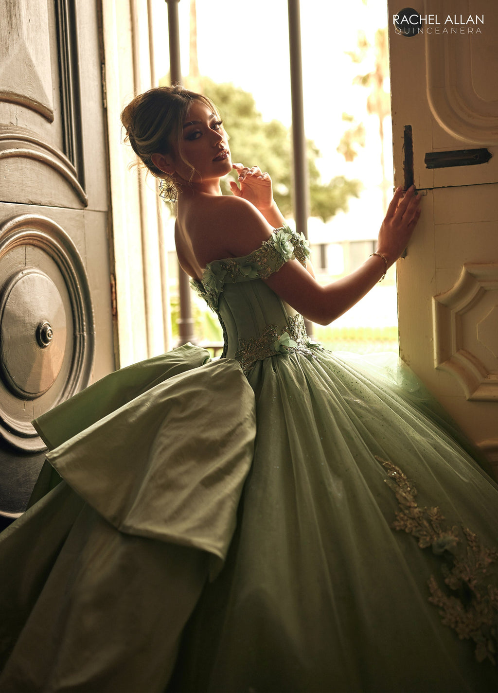 Vestido de quinceanera ombro a ombro, de Rachel Allan RQ2210