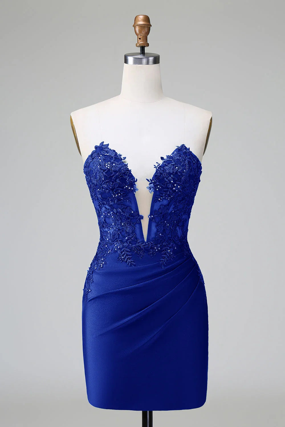 Elegantes dunkelgrünes figurbetontes trägerloses Plisseé-Kurzfestkleid mit Perlenstickerei
