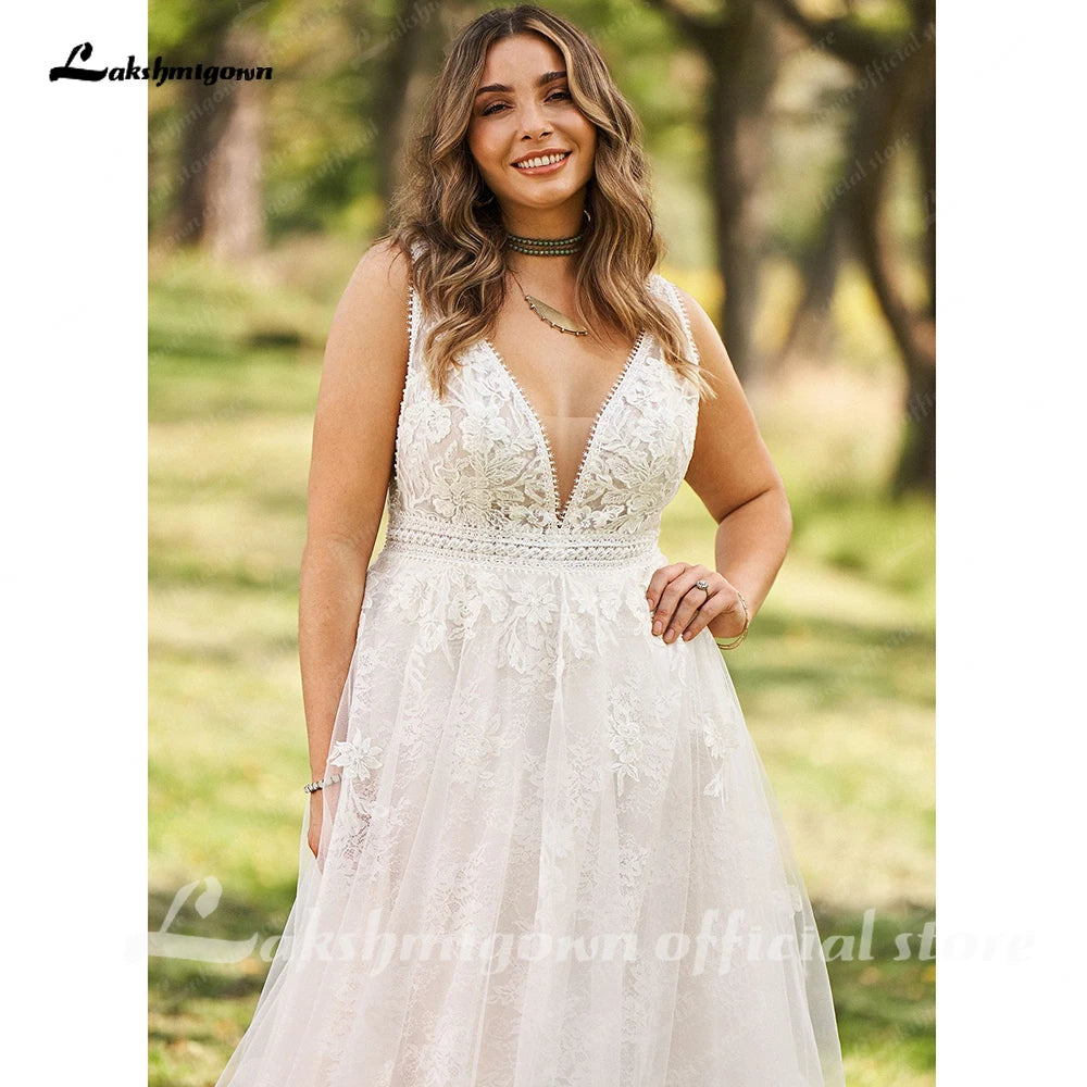 Lakshmigown Plus Size Boho Lace Wedding Dresses A Line Sleeveless Appliques V Neck Bridal Gowns Tulle Wedding Gown Customized