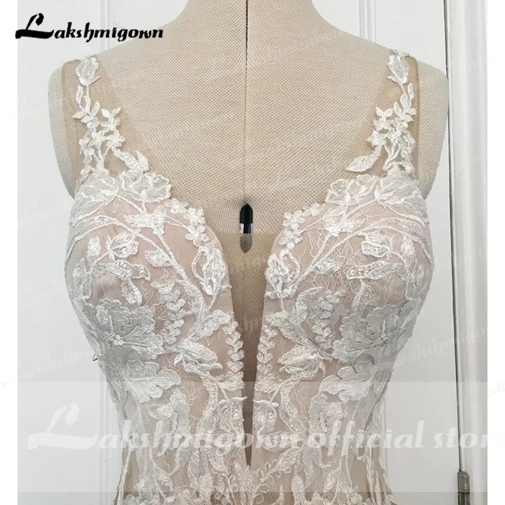 Lakshmigown V Neck Lace Appliques Illusion Court Train Wedding Dress Boho Mermaid/Trumpet Bridal vestido branco Customized