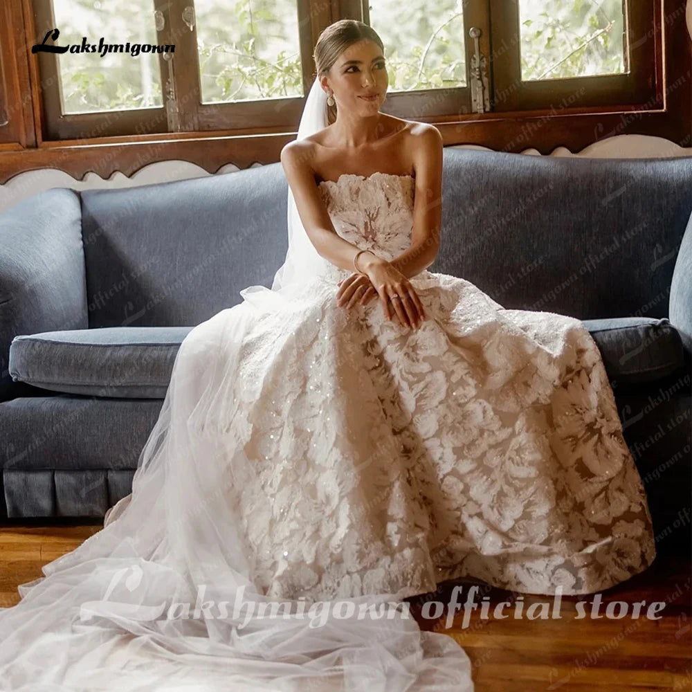Lakshmigown Full Lace Strapless Wedding Dress Featuring Stunning Lace Appliques and Floral A-Line Bridal Dress Customized