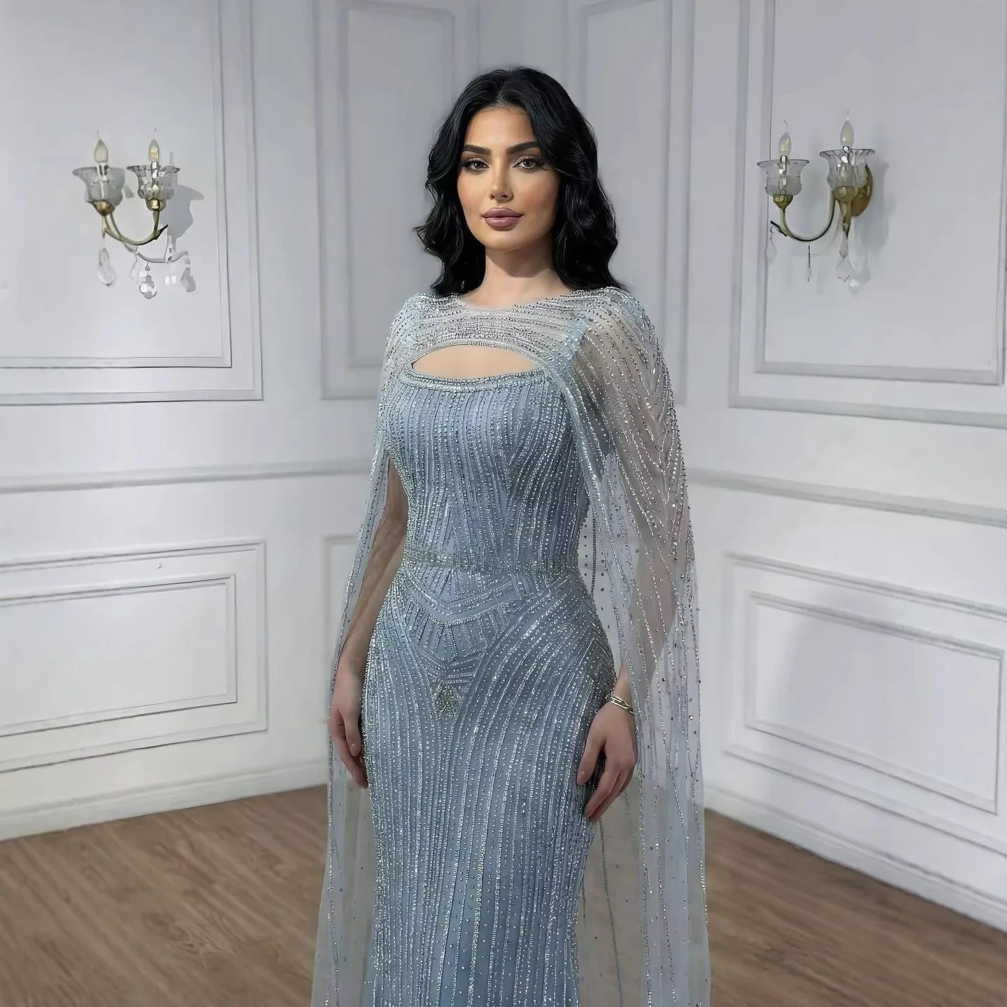 Abito da Sera con Mantella Blu Diamante di Lusso LA73426