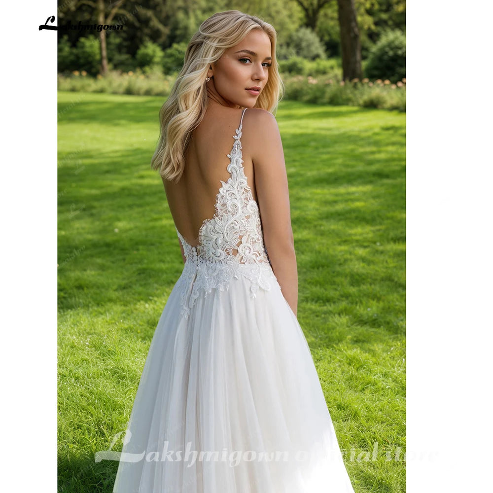 Lakshmigown Bohemian Spaghetti Straps A-Line Wedding Dress Lace Appliques V-Neck Tulle Open Back Bridal Dress Customized