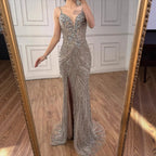 Robe de soirée sirène luxueuse en perles couleur nude avec fente haute LA73340
