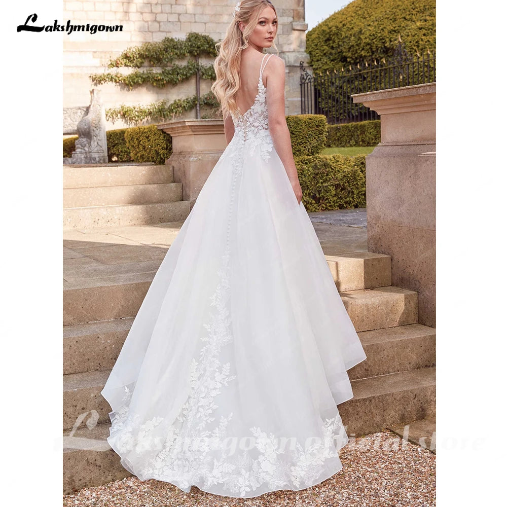 Lakshmigown Vintage Wedding Dresses for Bride Spathetti Straps V-neck Illusion Lace Appliques Robe De Mariee Customized