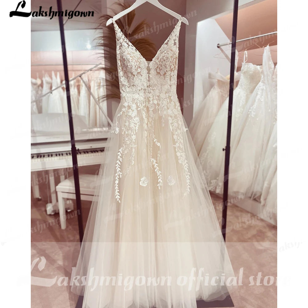 Lakshmigown V neck Tulle Boho Wedding Dresses Customized Lace Appliques A Line Bridal Gown Sukienka Open Back Wedding Gowns