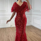 Abito da sera sirena rosso arabo di lusso con piume e perline LA71323A