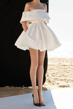 Robe blanche décolletée bustier mini pour bal de promo Robe trapèze S4014