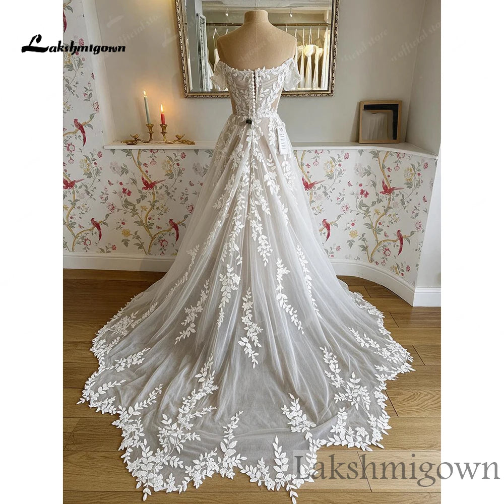 Lakshmigown Boho Off Shoulder Wedding Dress Deep V Neck Illusion Bodice A‑Line Tulle Bridal Gown 3D Leaf Lace Appliqu Customized