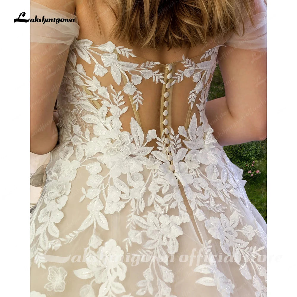 Lakshmigown Sexy Ladies Off Shoulder Lace Appliqués Beach Wedding Dresses Boho Bridal Gowns Sleeveless Robe Customized