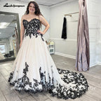 Chic Sleeveless Sweetheart Wedding Dresses for Women Plus Size Black and White A-Line Tulle Bridal Dress Customized